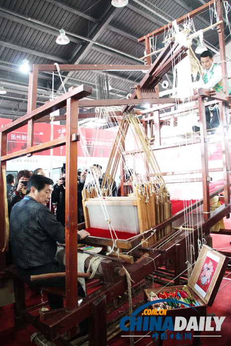 海峽兩岸精品非遺項目閃耀2013中國•臺兒莊古城非物質文化遺產博覽會