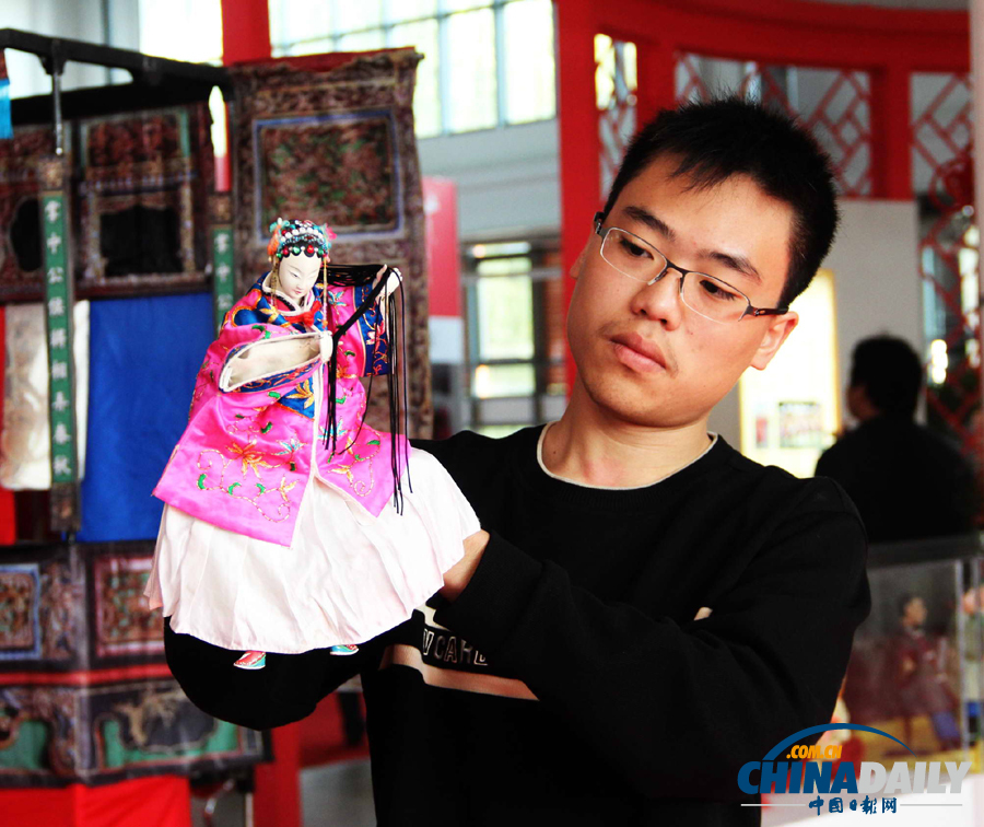 海峽兩岸精品非遺項(xiàng)目閃耀2013中國(guó)•臺(tái)兒莊古城非物質(zhì)文化遺產(chǎn)博覽會(huì)