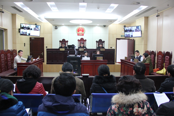 青島法院拉開(kāi)“人民群眾走進(jìn)機(jī)關(guān)”活動(dòng)序幕