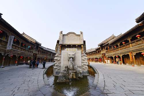 讓夢想藍圖變成現實 --訪棗莊市委書記陳偉