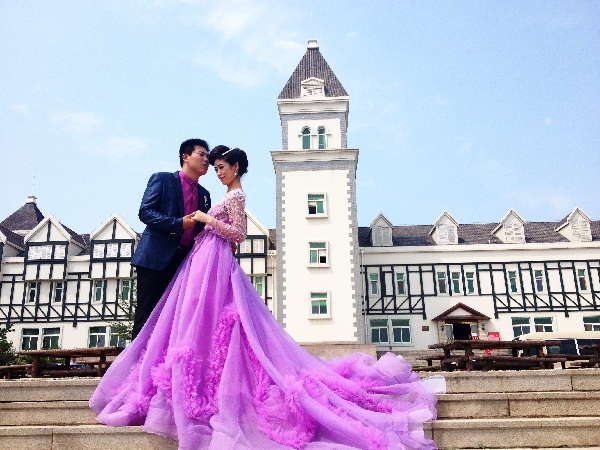 亞洲主流媒體采訪團聚焦煙臺葡萄酒文化