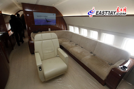 揭秘豪華公務(wù)飛機(jī) 舒適堪比酒店套房（圖）