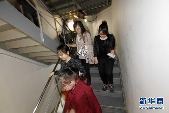 上海:“摩天高樓”的防災綜合演練