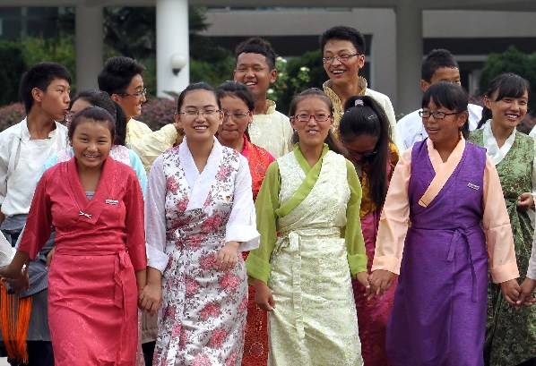 晉元中學(xué)“西藏班”學(xué)生開學(xué)