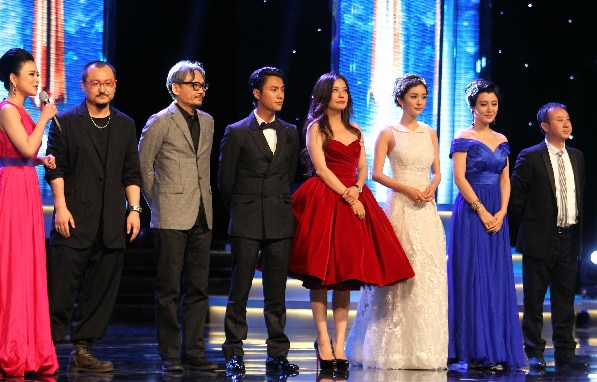 《畫皮2》的主創(chuàng)人員亮相上海電影節(jié)開幕式