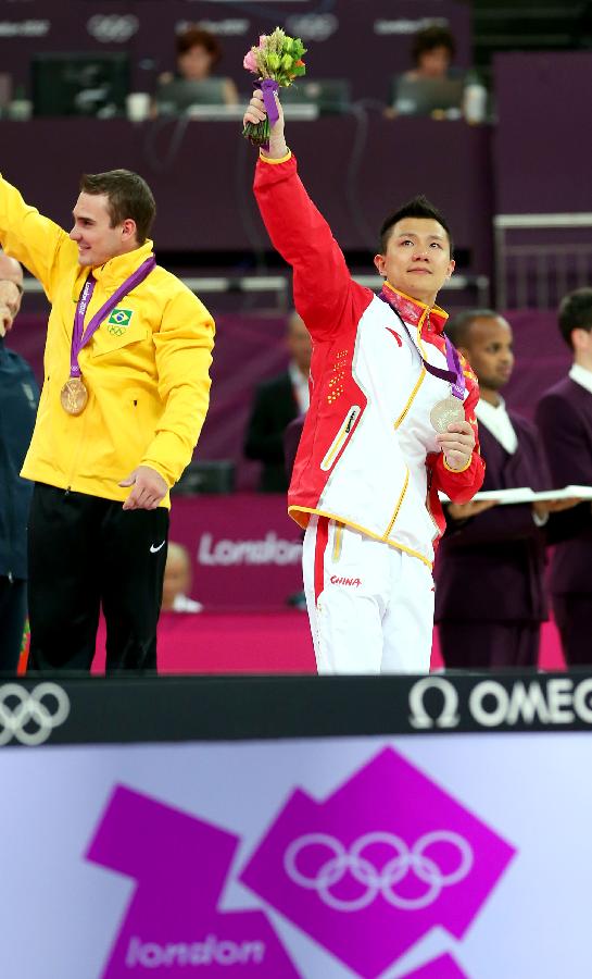 體操——吊環(huán)頒獎(jiǎng)儀式舉行