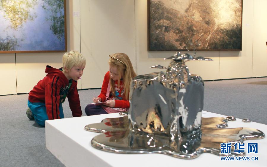 上海藝博會(huì): 展期近尾聲 交易仍火爆