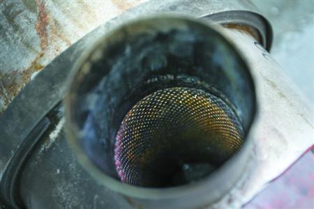 年內滬200輛公交車尾將戴口罩 減少排放超九成