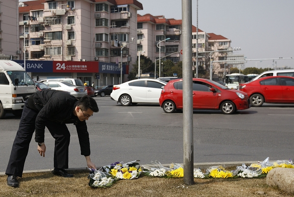 交警茆盛泉追悼會今天下午2點在龍華殯儀館舉行