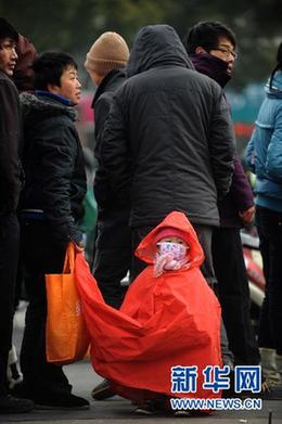 “三大難題”考驗春運 近29億人次能不能“走得動”