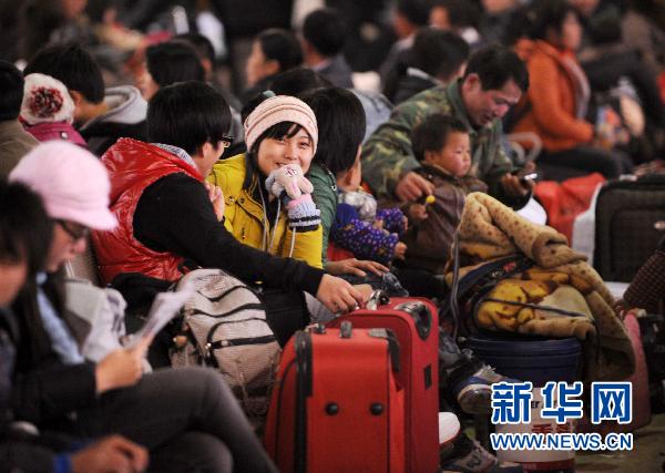 “三大難題”考驗春運 近29億人次能不能“走得動”