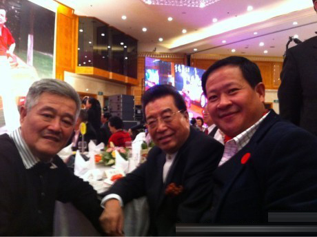 北京富豪慶生 明星陣容堪比春晚(組圖)