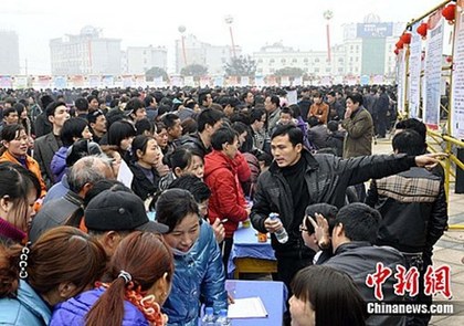 專家:農(nóng)業(yè)勞動(dòng)力仍過(guò)剩 解決用工荒需市場(chǎng)調(diào)節(jié)