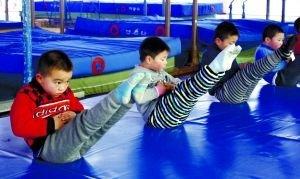 湖北仙桃斥3億發展體操：學童4歲入學 9成遭淘汰