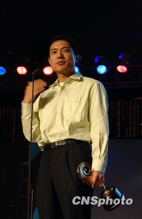 2011福布斯華人富豪榜發布 李彥宏成大陸新首富