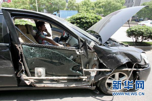 長沙一男子涉嫌危險(xiǎn)駕駛肇事致無辜民眾5死6傷