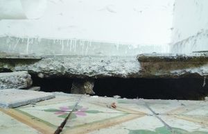 “住行安全”引關注：各地城市道路接連塌陷(組圖)