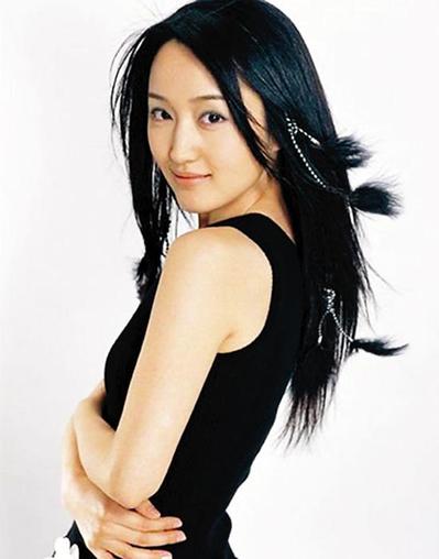 楊鈺瑩密謀復出 獲邀任“快女”評委“只等拍板”