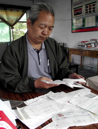 退休干部打工10年替百姓還債被網民熱捧