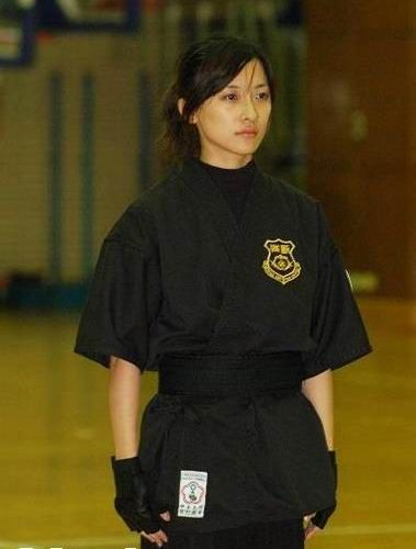 內地女保鏢職業揭秘:美麗俊俏 面對客戶克制情感