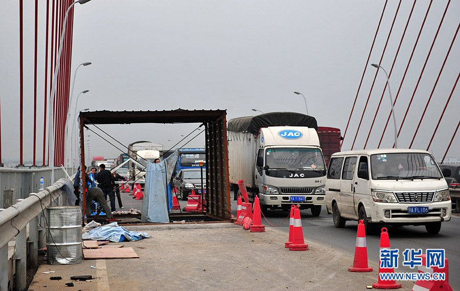 中國網事：網民關注的幾座大橋現狀實地調查記