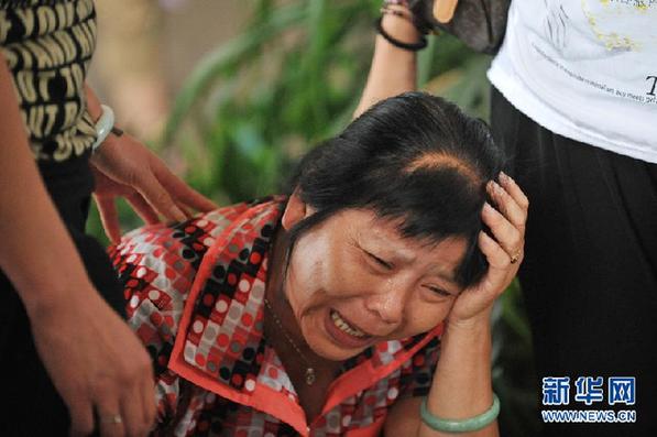 千方百計救治甬溫線事故傷者:1人1專家 1人1方案