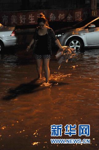 北京再次迎來強降雨 部分城區嚴重積水(組圖)