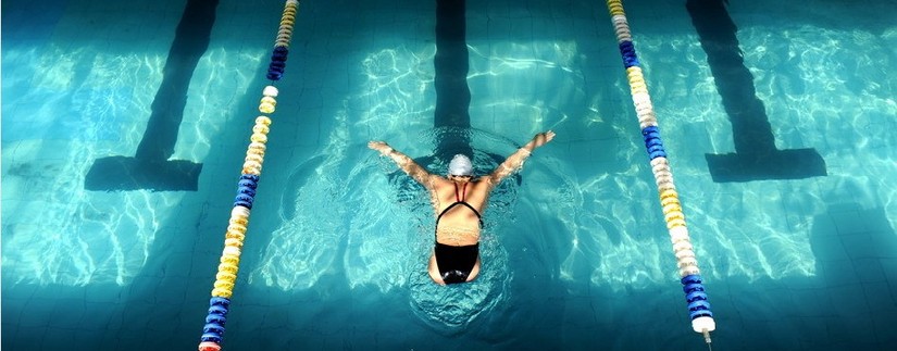 高清:截肢“籃球女孩”泳池逐夢殘奧會(huì)