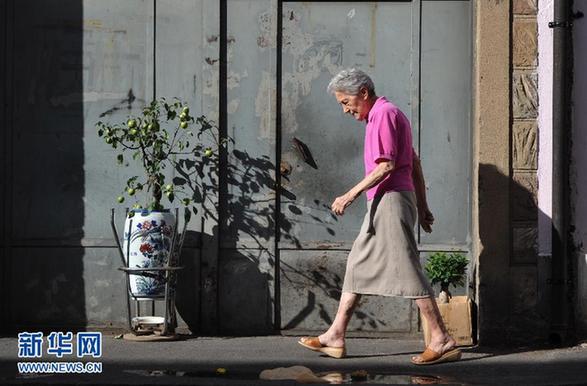 地球總?cè)丝跀?shù)將突破70億大關(guān) 生命之重