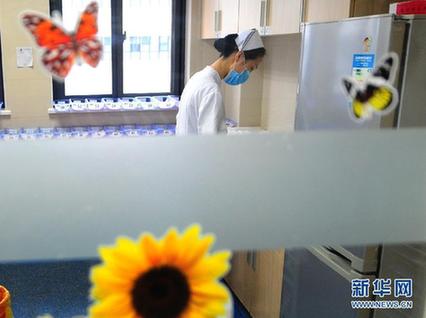 “江城最美女護士”：“天使之吻”救人一命