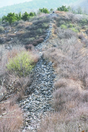 1300米明前殘長城現(xiàn)懷柔 填補(bǔ)京古長城歷史空白