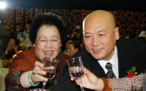 86版《西游記》演員私家照 孫悟空妻子美艷