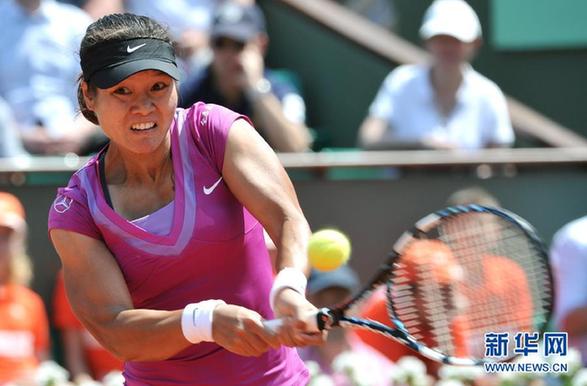 “娜姐”開(kāi)啟法網(wǎng)衛(wèi)冕征程 能否重演“神奇六月”？