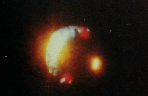 近30年全球經典UFO照片（組圖）