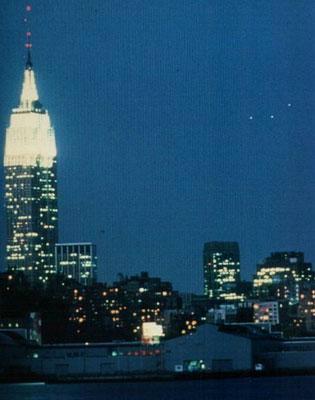 近30年全球經(jīng)典UFO照片（組圖）