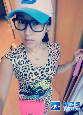 吉克雋逸引好聲音評委爭搶 海量私房照