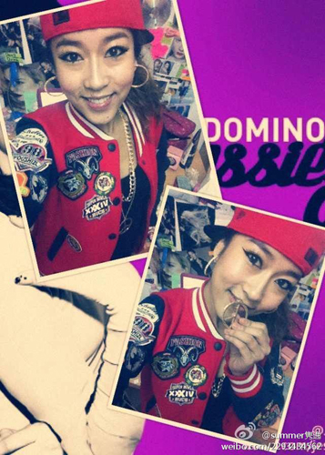 吉克雋逸引好聲音評委爭搶 海量私房照