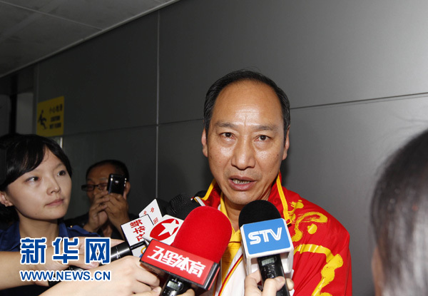 劉翔回家:8月14日,劉翔由倫敦飛抵上海