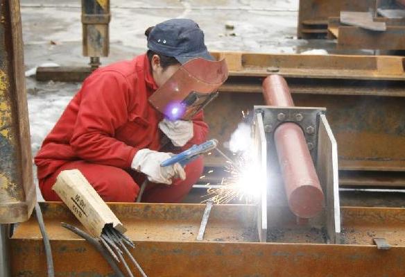 第一份工資,你給誰花了?