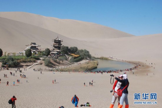 中秋國慶長假期間全國119個景區接待游客超過3400萬