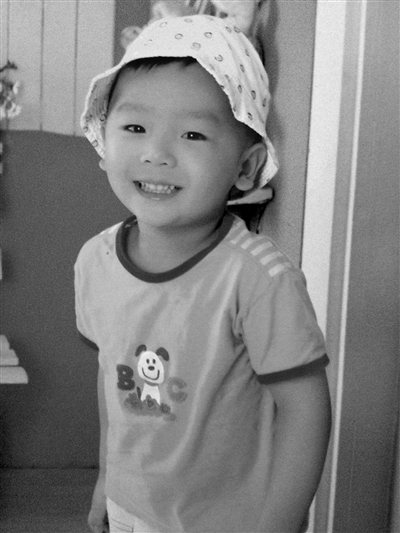 5歲白血病孩子離世 父親“拒捐骨髓”事件調查