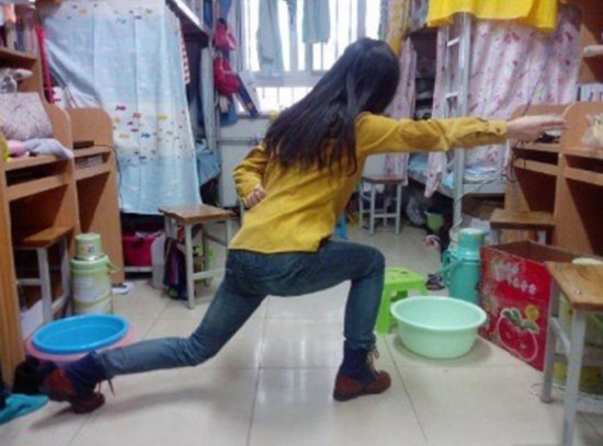 網(wǎng)友總結(jié)航母style動作技巧 專家解讀姿勢含義