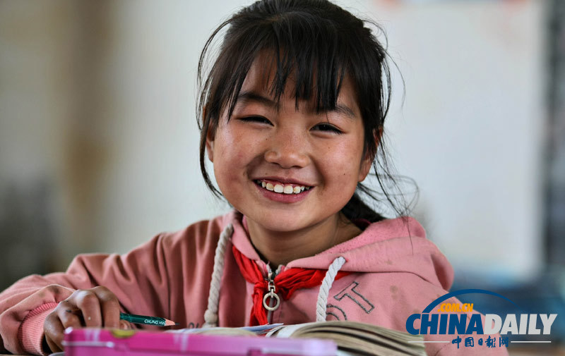 別樣感動(dòng)：走進(jìn)大山中的農(nóng)村小學(xué)