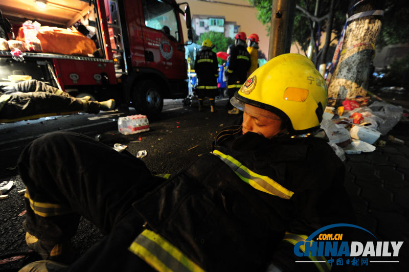 現場直擊：浙江寧波塌樓事故第二名被埋者獲救