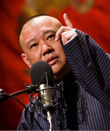 郭德綱首次應邀參加央視春晚 哈文秘密與其面談