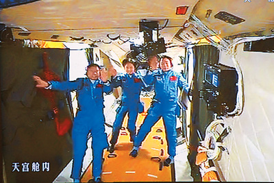 2012這一年不簡單：再回首，你會想起誰？