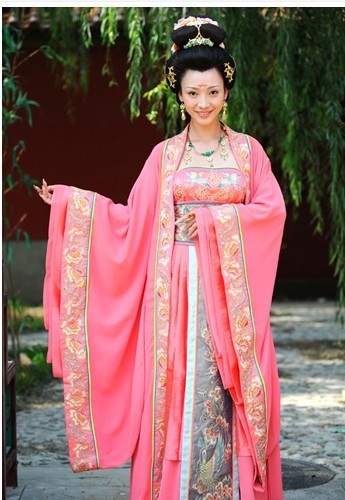 意想不到的大明星龍?zhí)渍?/></a></p>

<p align=