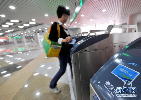 42年“織線成網(wǎng)”北京地鐵開進(jìn)新時(shí)代