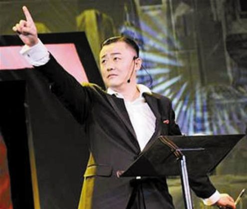 周立波暗諷徐崢被指素質(zhì)差 盤點(diǎn)周立波罵人事件