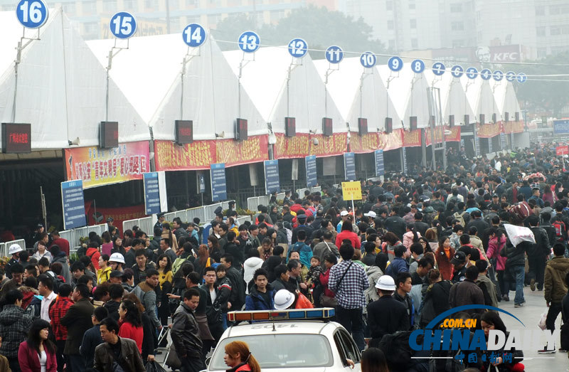 直擊全國各地春運表情